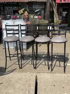 Sinatabu Bar High Chairs