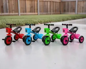 Boys and Girls Easy Grip Handlebars 1-3yrs Age 3 Wheels Kids Tricycles