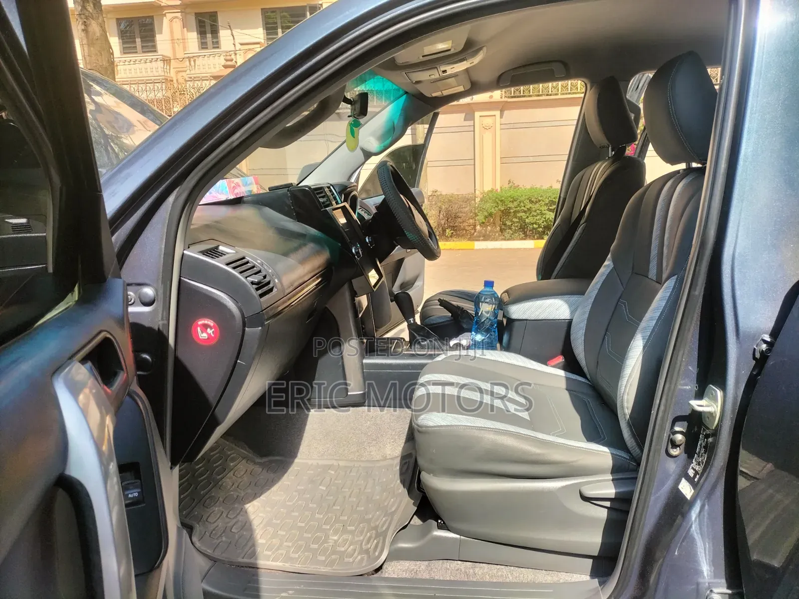 Toyota Land Cruiser Prado 2.7 i 2012 Black
