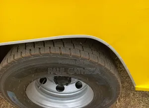 Isuzu NQR 2016 Yellow
