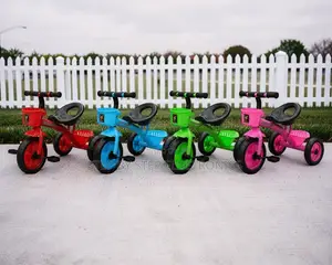 Sturdy Frame Comfortable Seat 1-3yrs Age 3 Wheels Kids Tricycles