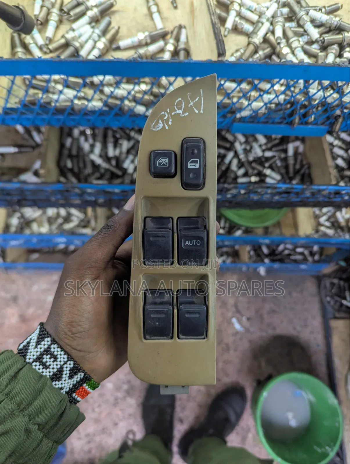 Toyota 110/Premio Nyoka Door Main Switch