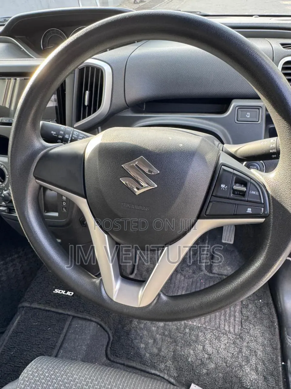 Suzuki Solio 2020 Burgundy