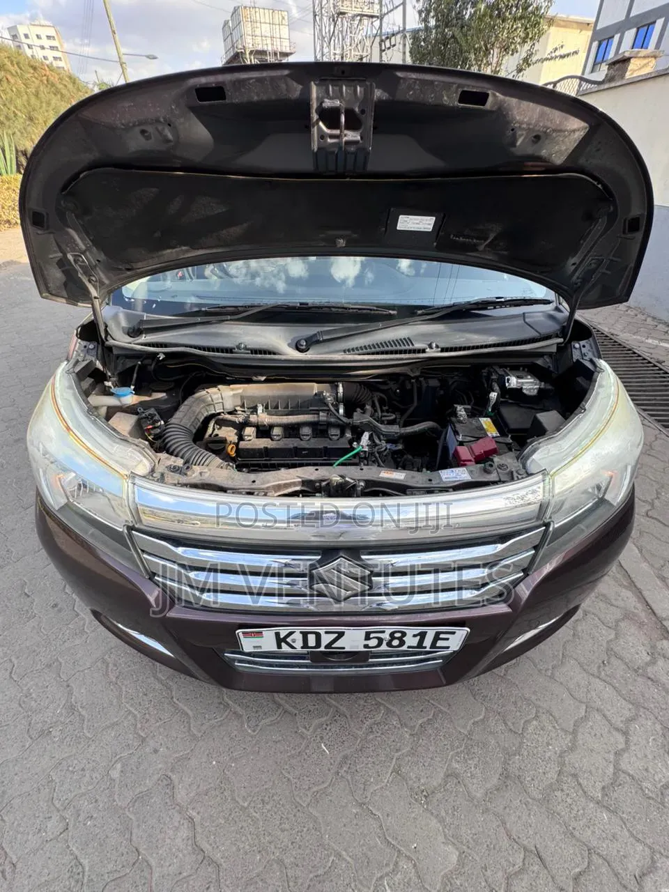 Suzuki Solio 2020 Burgundy