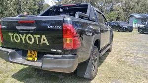 Toyota Hilux 2.4 Diesel 2020 Black