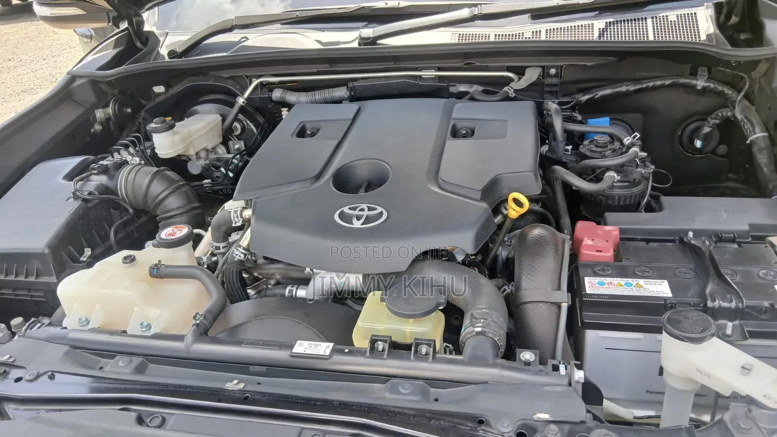 Toyota Hilux 2.4 Diesel 2020 Black