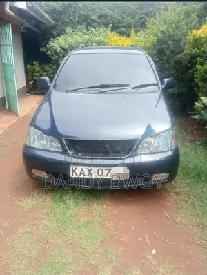 Toyota Gaia 1999