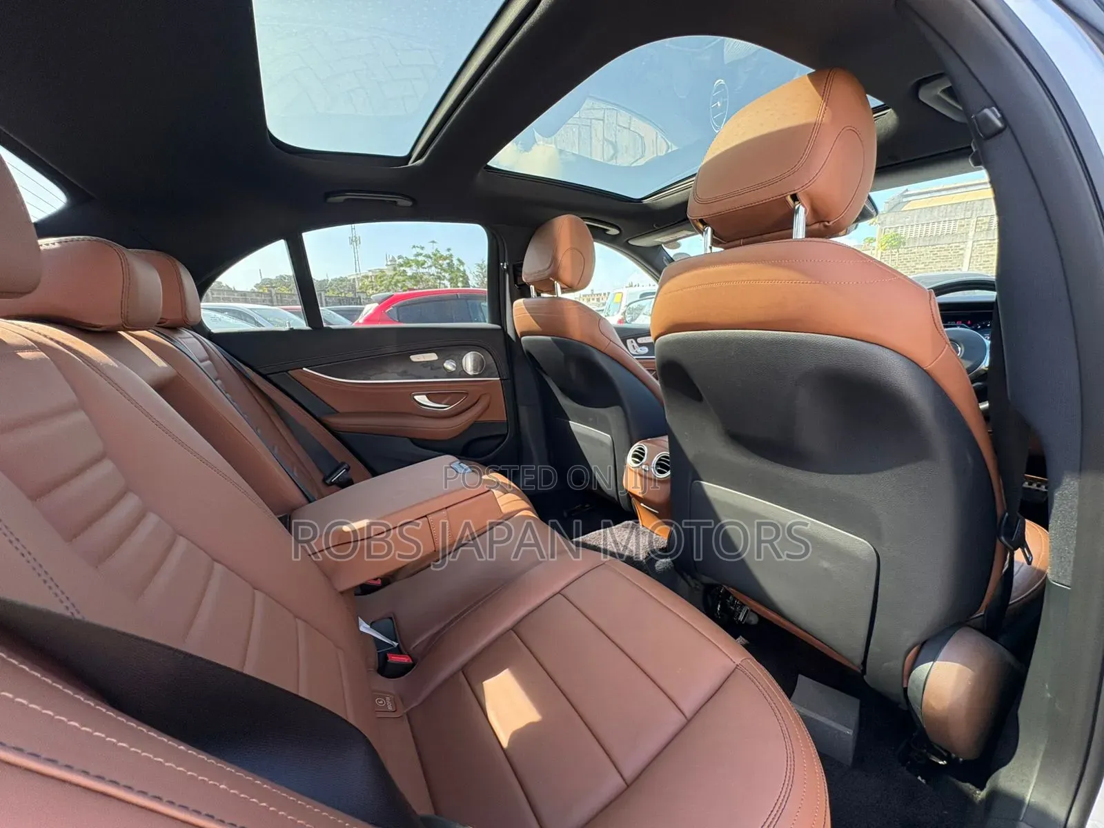 Mercedes-Benz E200 2019 Ivory