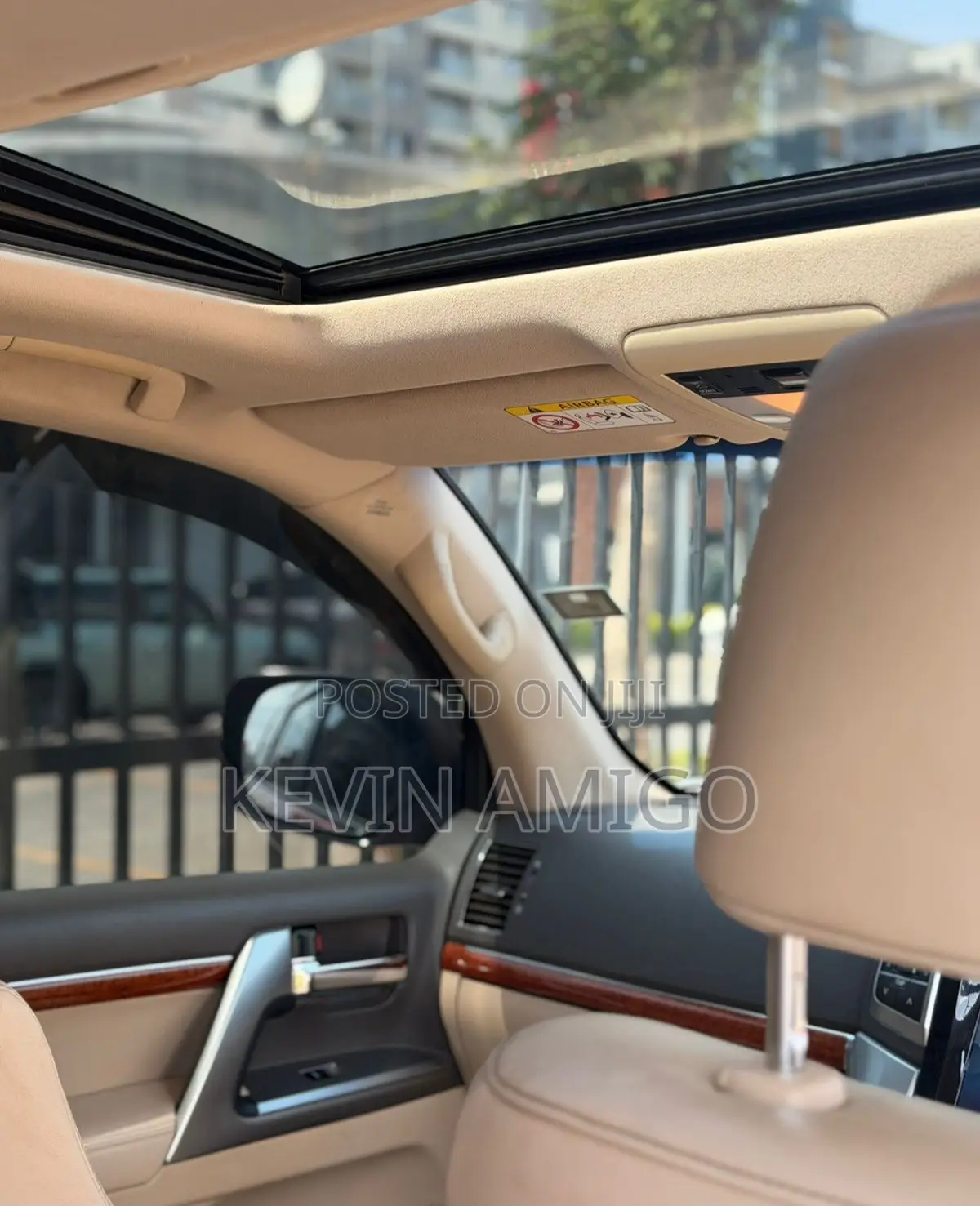 Toyota Land Cruiser 2014 Red