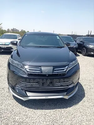 Toyota Harrier 2.0 2019 Black