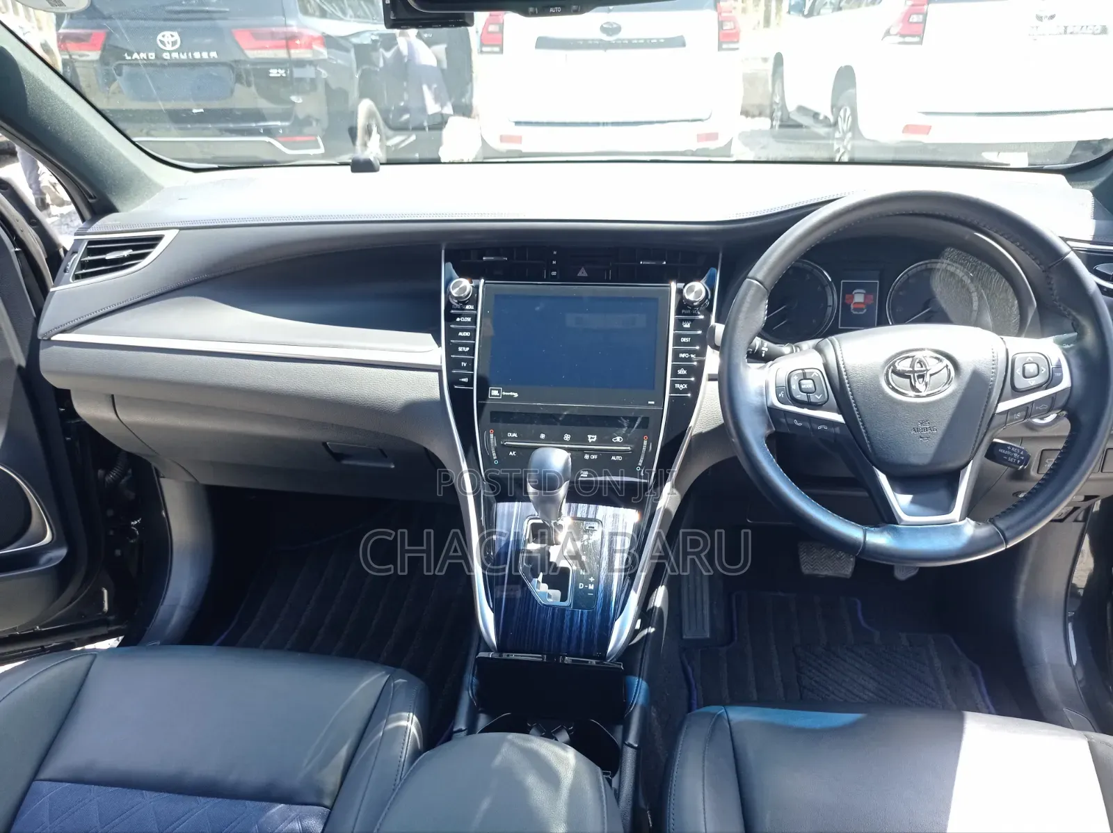 Toyota Harrier 2.0 2019 Black