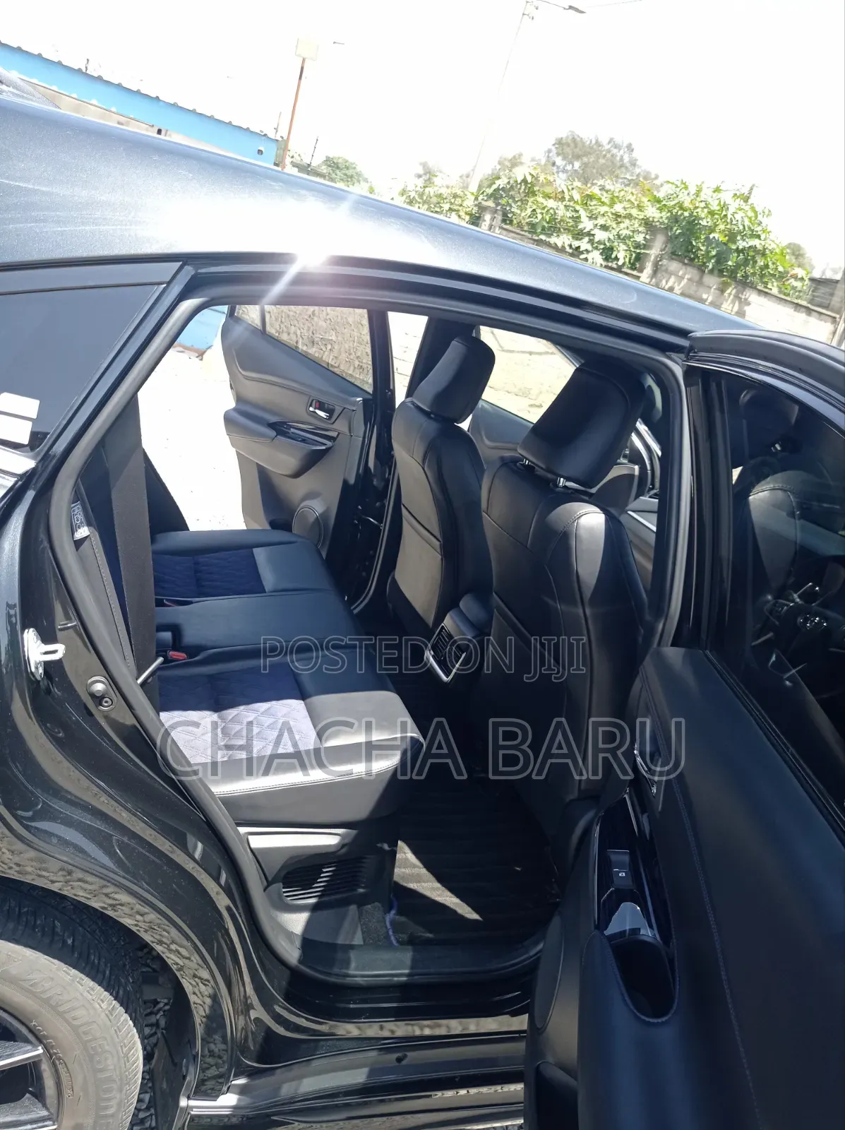 Toyota Harrier 2.0 2019 Black