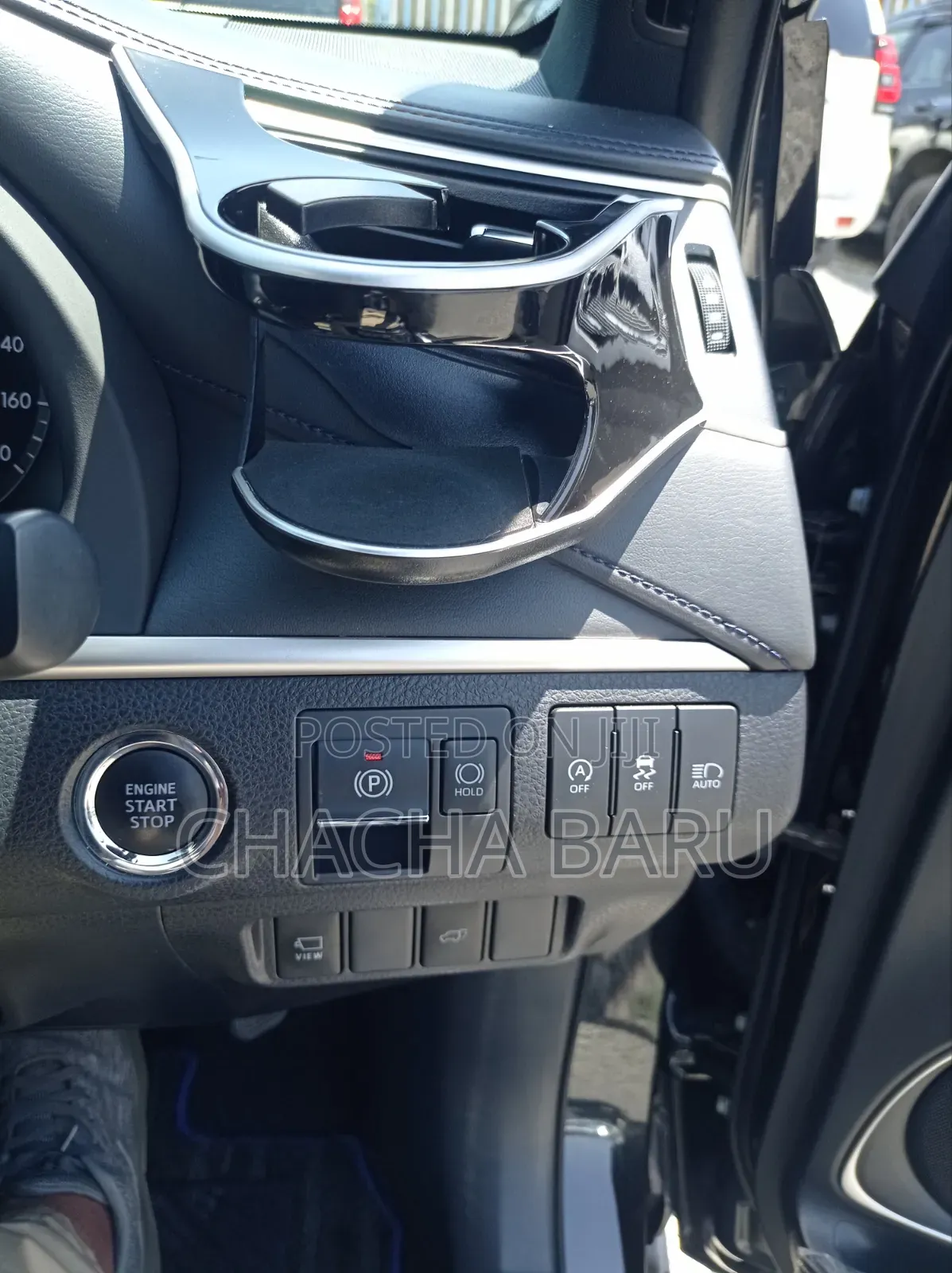 Toyota Harrier 2.0 2019 Black