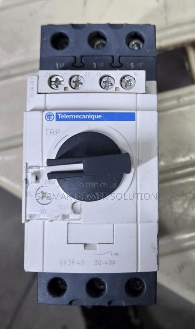 Manual Motor Starter( Shcnieder)