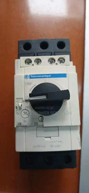 Manual Motor Starter( Shcnieder)