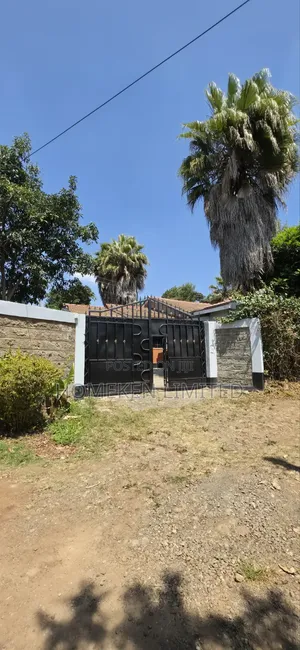 3bdrm Bungalow in Ngong Town, Gateway Mall Area for sale