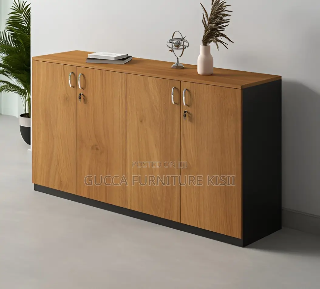 Credenza Cabinet; 4-Door Office Filling Credenza Cabinet