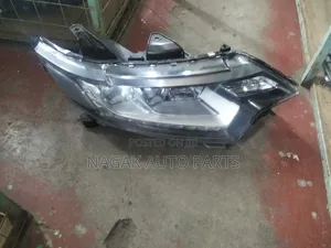 Mitsubishi Outlander 2017 Headlight
