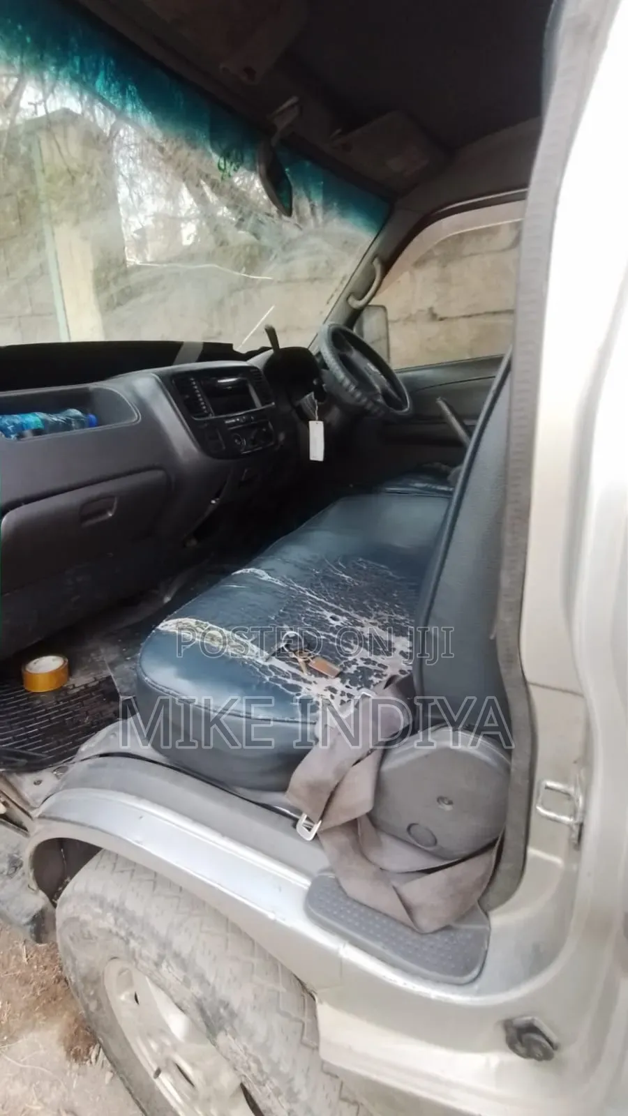 Nissan Caravan (Urvan) 2007 Grey