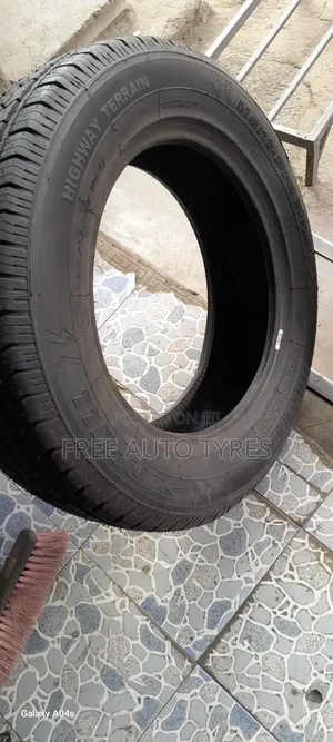 225/65r17 Sunfull