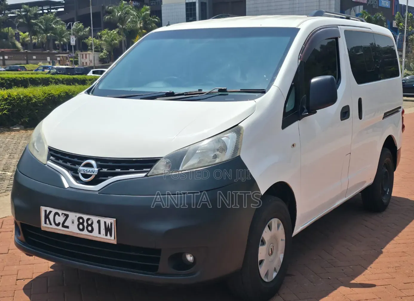 Nissan NV200 2013 White