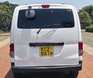 Nissan NV200 2013 White