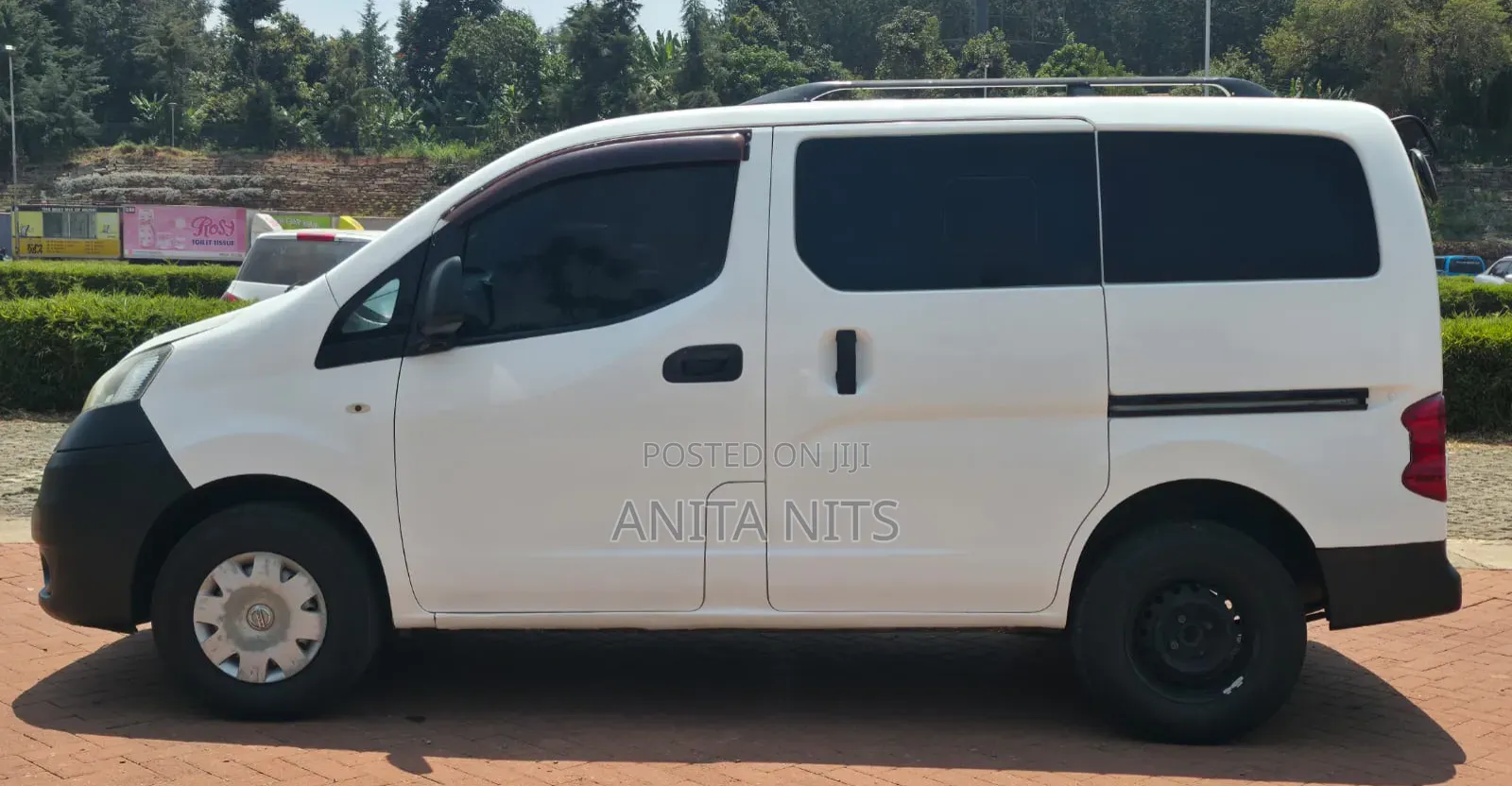 Nissan NV200 2013 White