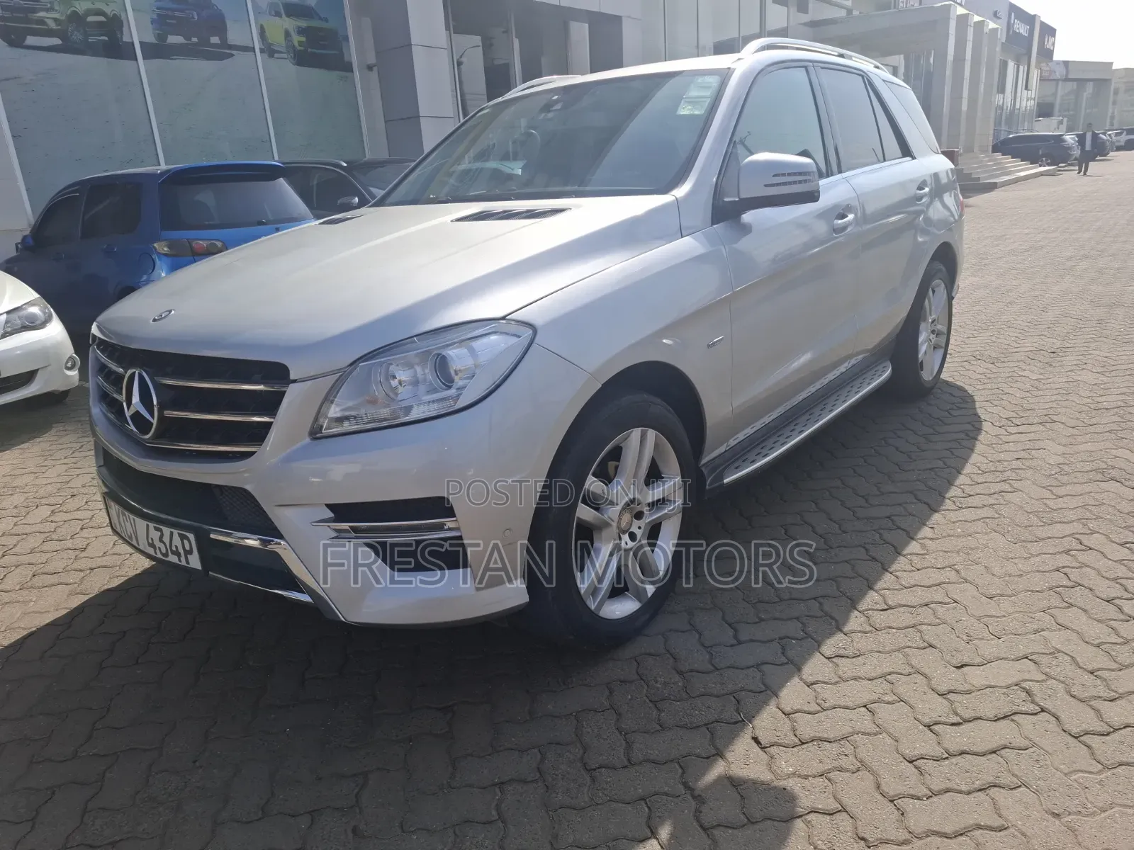 Mercedes-Benz M Class 2012 Silver
