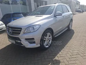 Mercedes-Benz M Class 2012 Silver