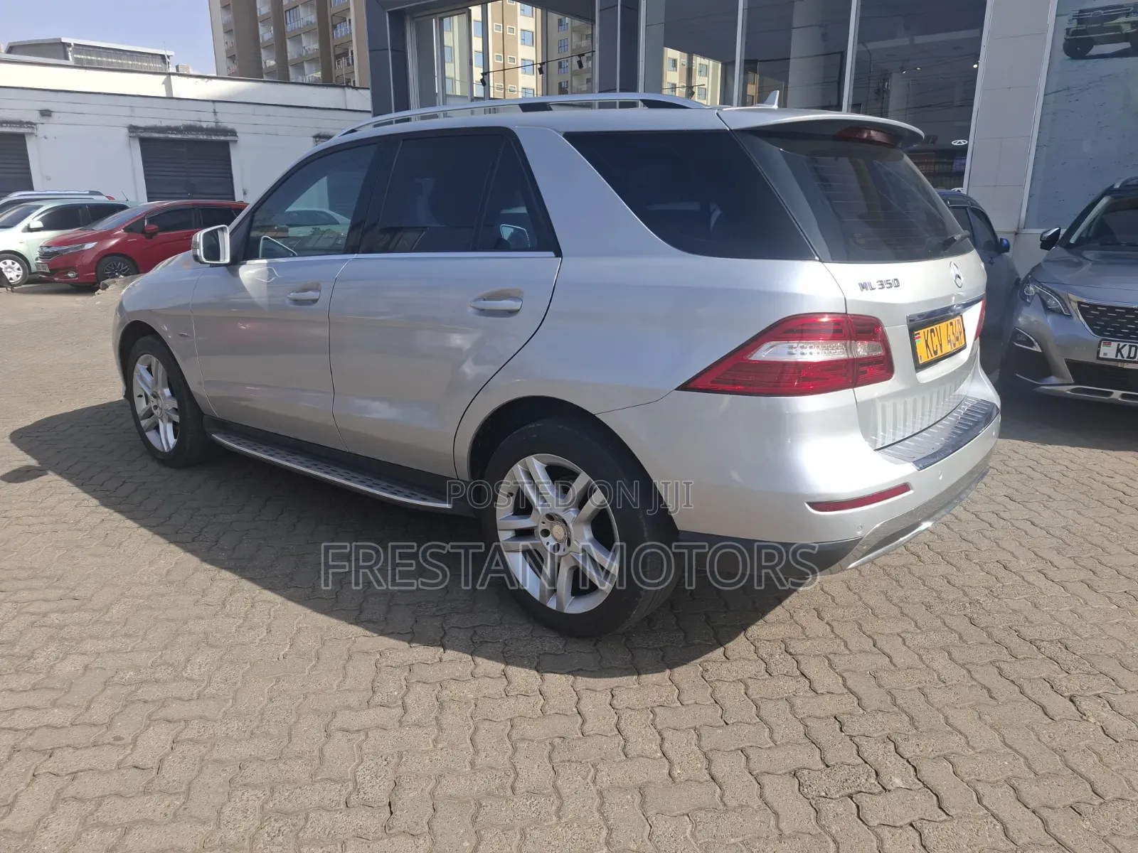 Mercedes-Benz M Class 2012 Silver