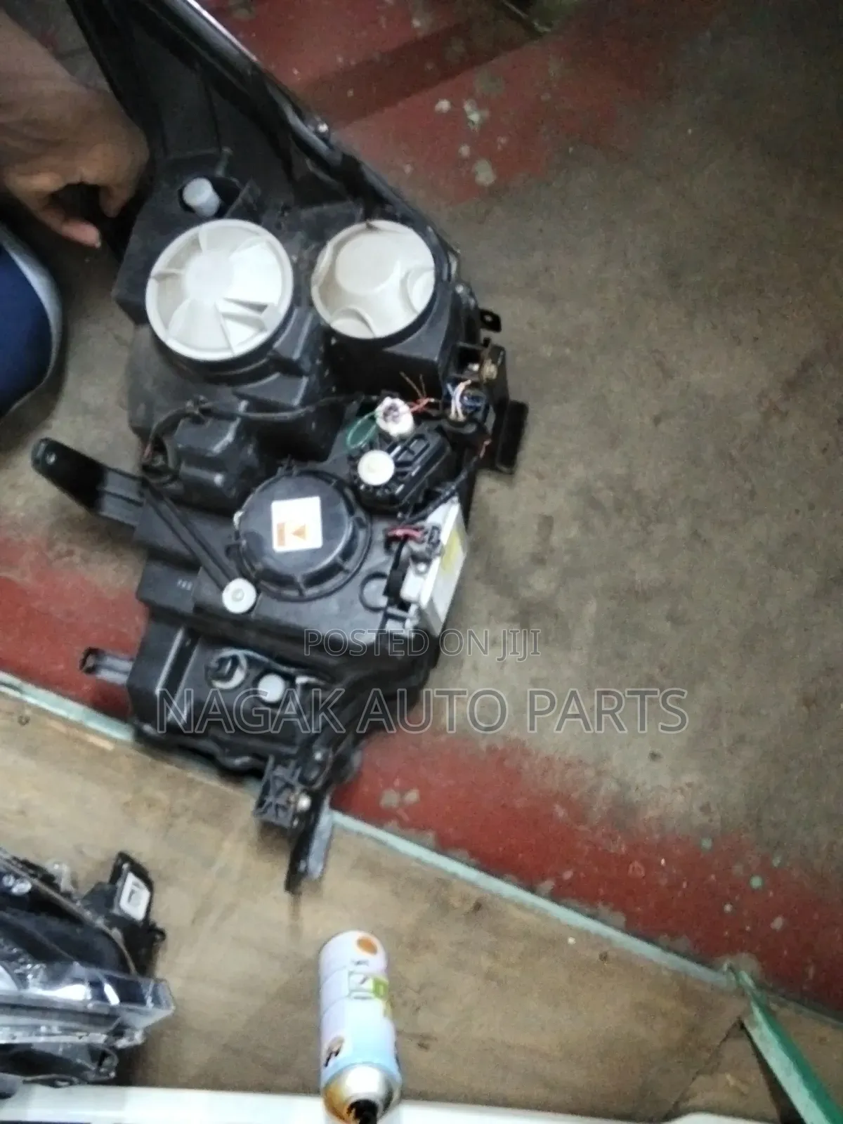 Delica 2010 Headlight