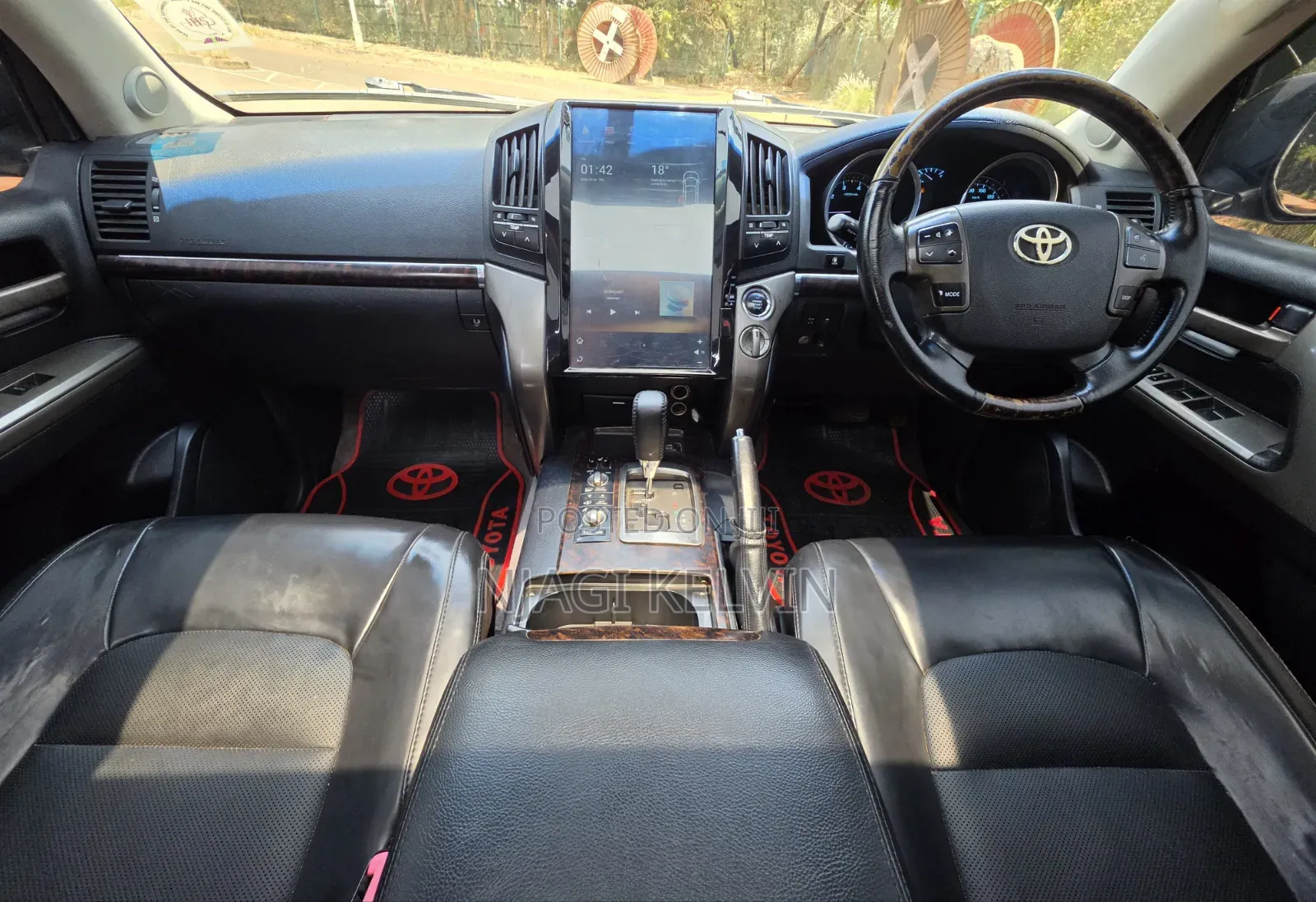 Toyota Land Cruiser 4.6 V8 ZX 2011 Black