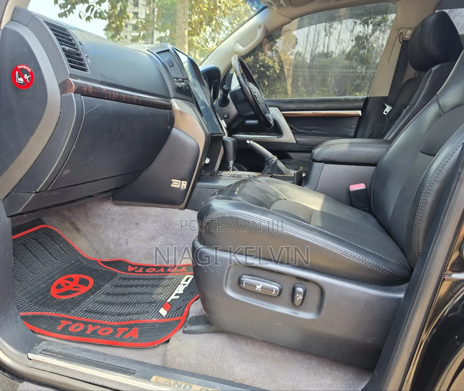 Toyota Land Cruiser 4.6 V8 ZX 2011 Black