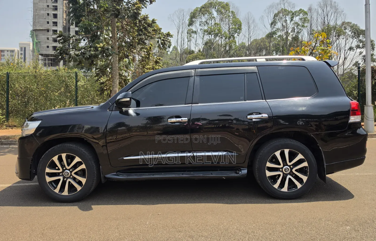 Toyota Land Cruiser 4.6 V8 ZX 2011 Black