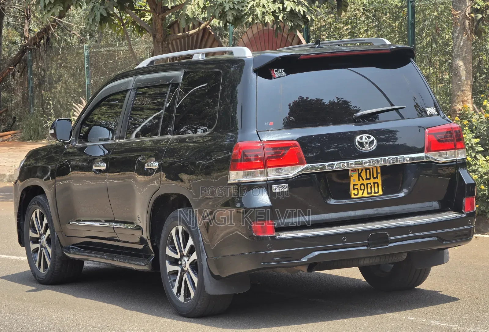 Toyota Land Cruiser 4.6 V8 ZX 2011 Black