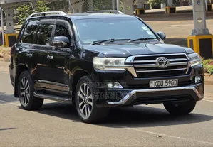Toyota Land Cruiser 4.6 V8 ZX 2011 Black