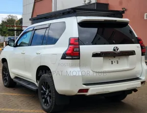 Toyota Land Cruiser Prado 2.8 2021 White