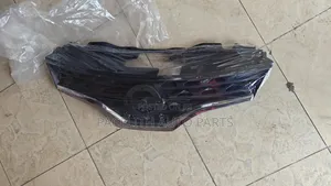 Grille Nissan NV200