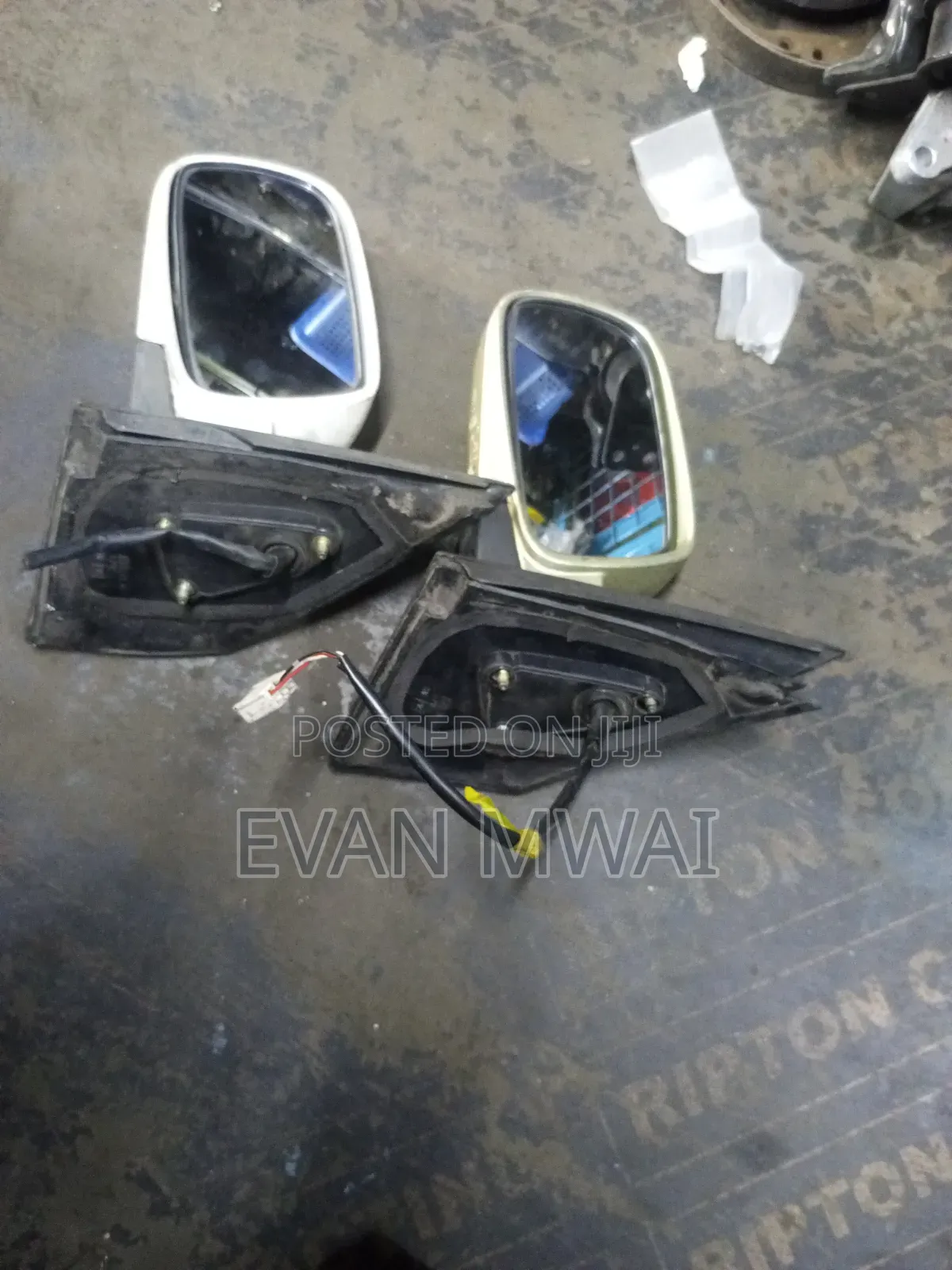 Toyota Vitz 2003 Left Side Mirror Available