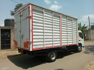 Mitsubishi Canter Local 2017 White