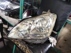 Crown 2008 Headlight