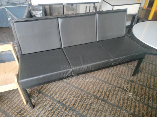 Reception Seat - main view