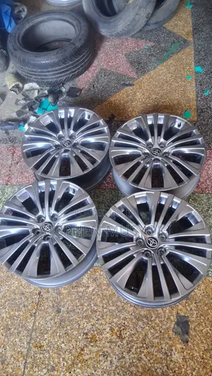 Toyota Rav4 Adventure Size 19inch Rims
