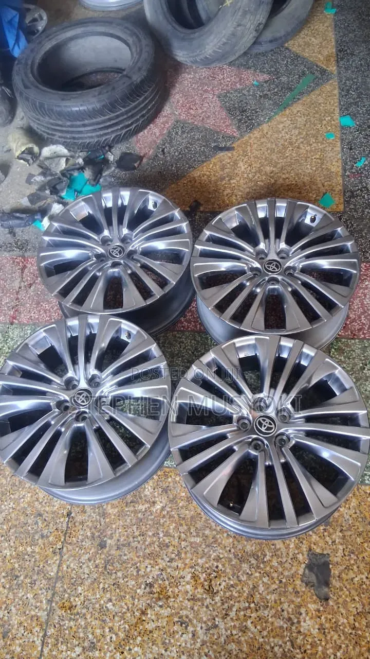 Toyota Rav4 Adventure Size 19inch Rims