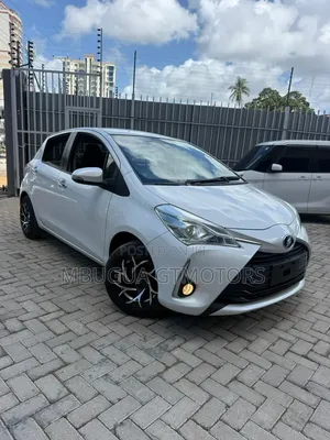 New Toyota Yaris 2019 White