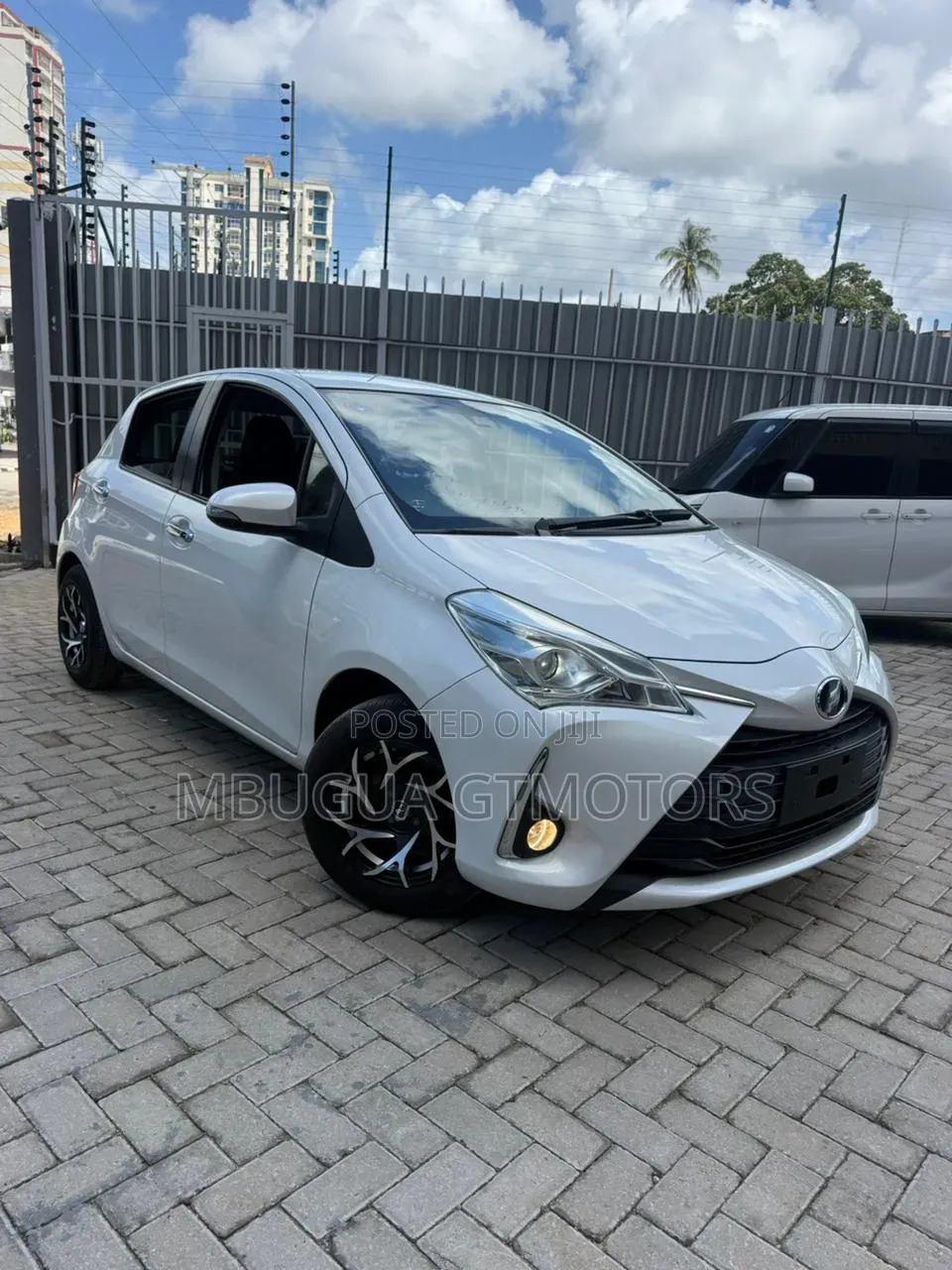New Toyota Yaris 2019 White