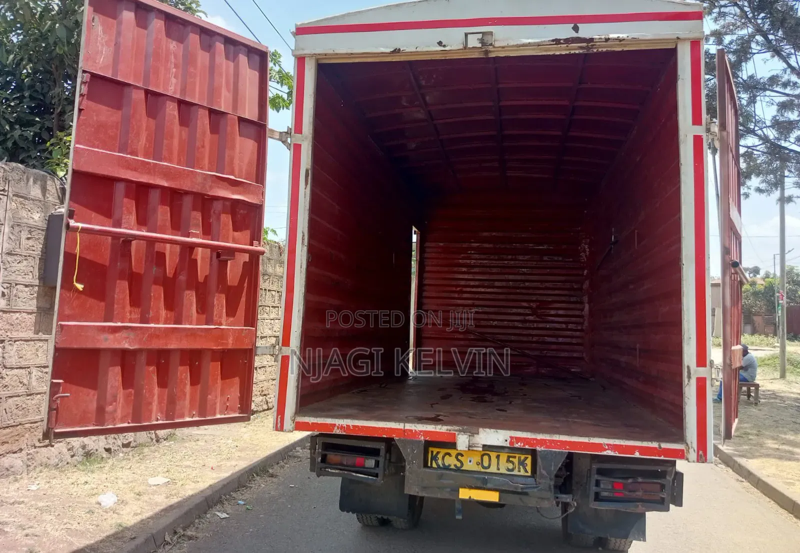 Mitsubishi Fuso 2017 White