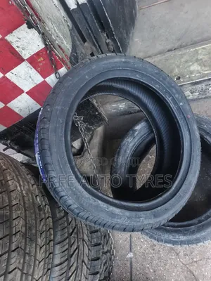 225/45r18 Townhall Tyres