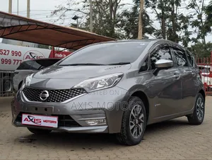 Nissan Note 1.2 Hybrid 2017 Gray