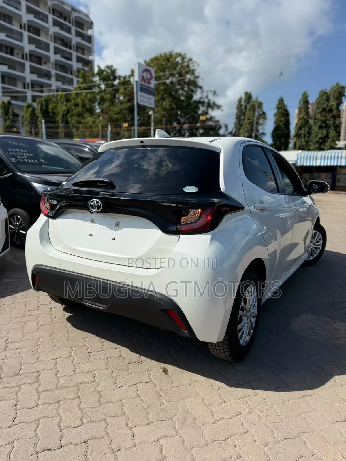New Toyota Yaris 2019 White